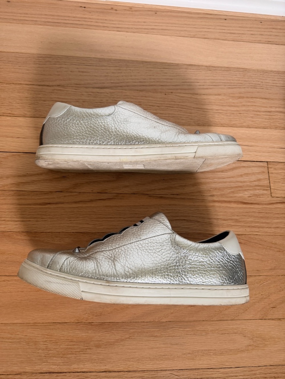 Fendi Metallic Silver Leather Slip-On Sneakers with Pink and Black Logo Sz 40 - Picture 4 of 8